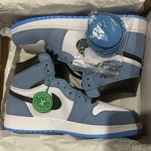 COPY - Jordan 1’s Retro High university blue